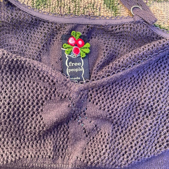 Free People Top Size Small in Eggplant cotton/rayon. - Picture 3 of 5